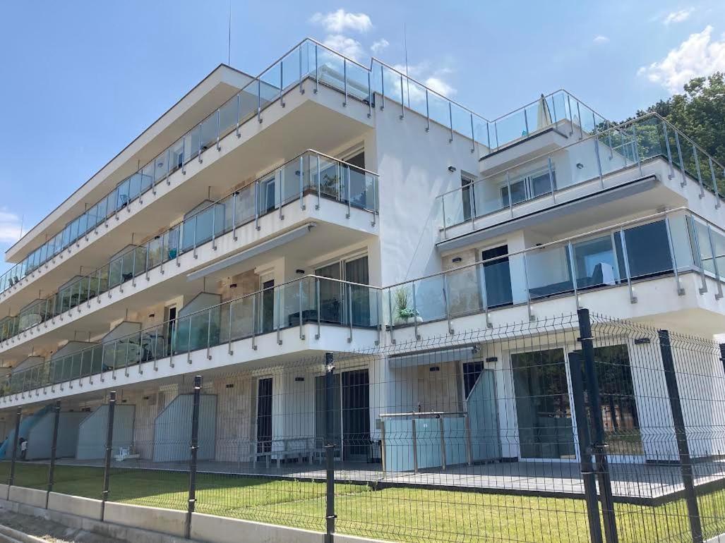 דירות Balatonföldvár Zawia Apartman מראה חיצוני תמונה